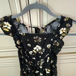 Wild Fable Floral Summer Spring Short Dress in black